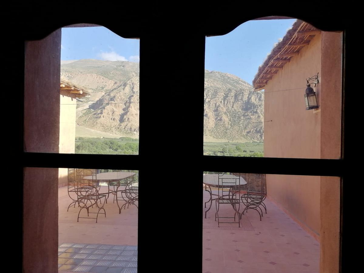 Kasbah Ait Bouguemez Hotel อโกตี ภายนอก รูปภาพ